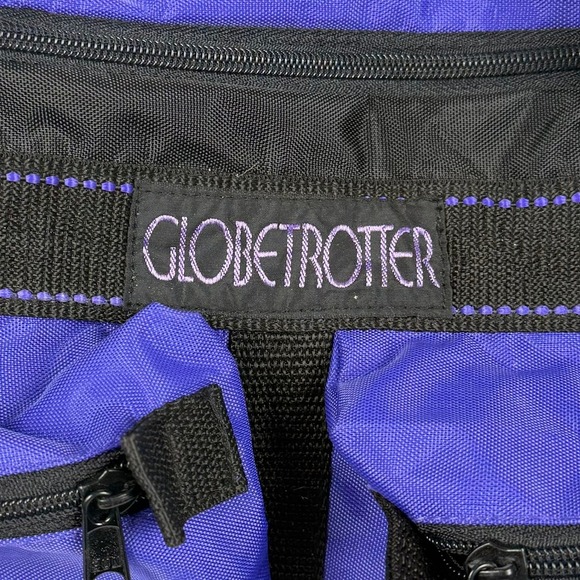 Globetrotter SISIP RARM Duffel Bag Purple 22x12x13 Travel Gym Weekender - Picture 7 of 8
